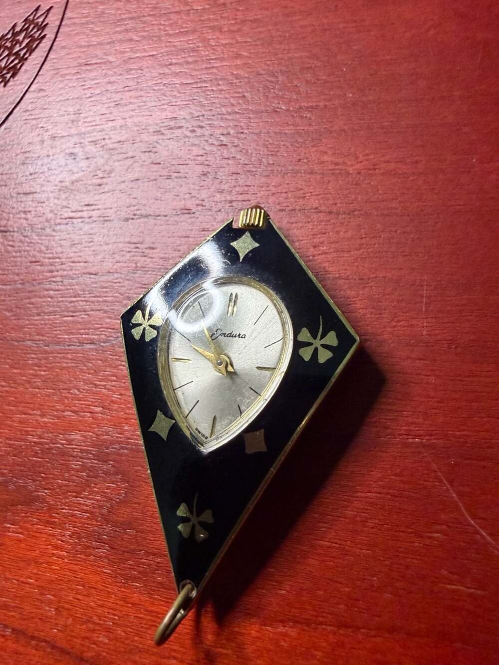 Endura Lady Luck Watch Black Enamel Gold Tone Pendant Necklace